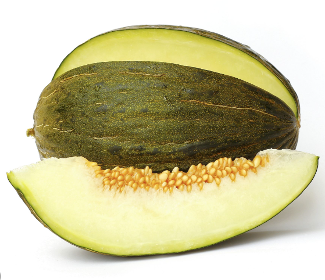 Ensalada de espinacas baby con huevos a la plancha y tajada de melón tamaño PUÑO.